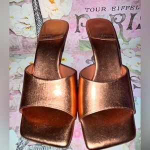 Jeffrey Campbell Metallic Sandal Size 8